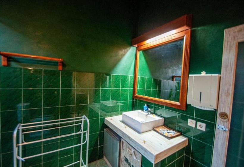 Family Suite, Kubuku Eco Dive Lodge And Yoga