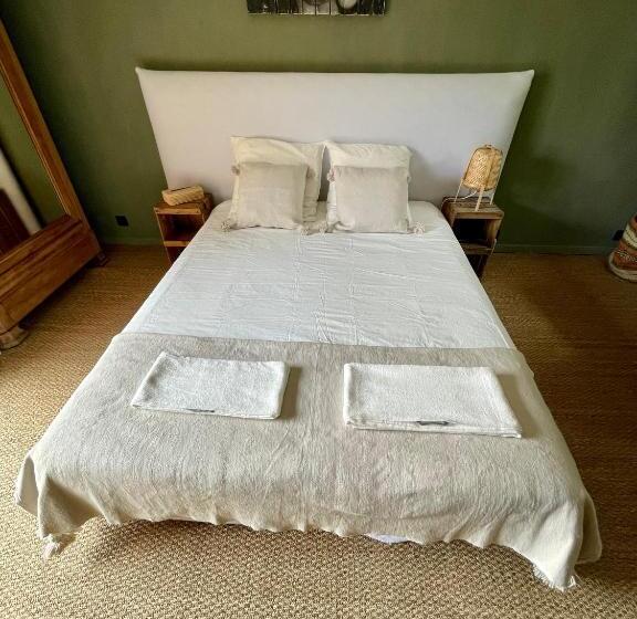 Номер Стандарт с Террасой, Cévennes   Sublime Chambre D Hôtes Indépendante Et Moderne