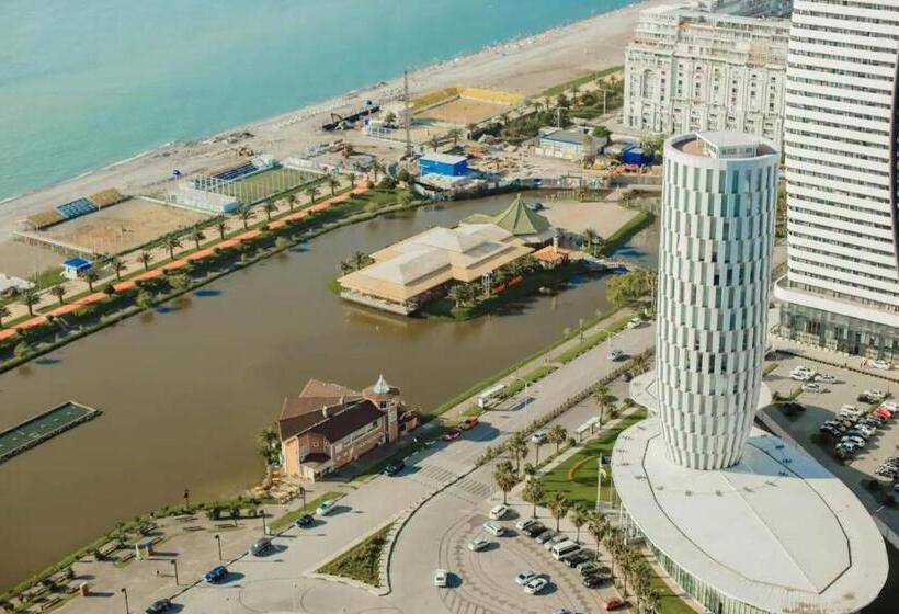 استودیوی استاندارد با چشم‌انداز دریا, Apartments Orbi City Sea View