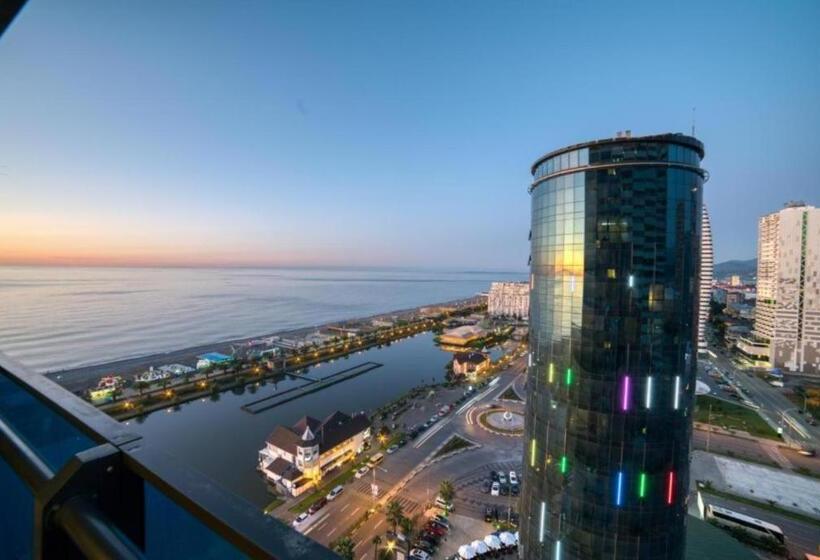 استودیوی استاندارد با چشم‌انداز دریا, Apartments Orbi City Sea View