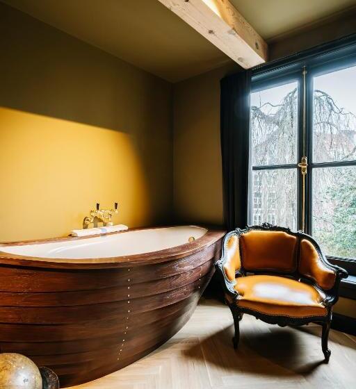 اتاق لوکس, Boutique Hotel The Noblemen