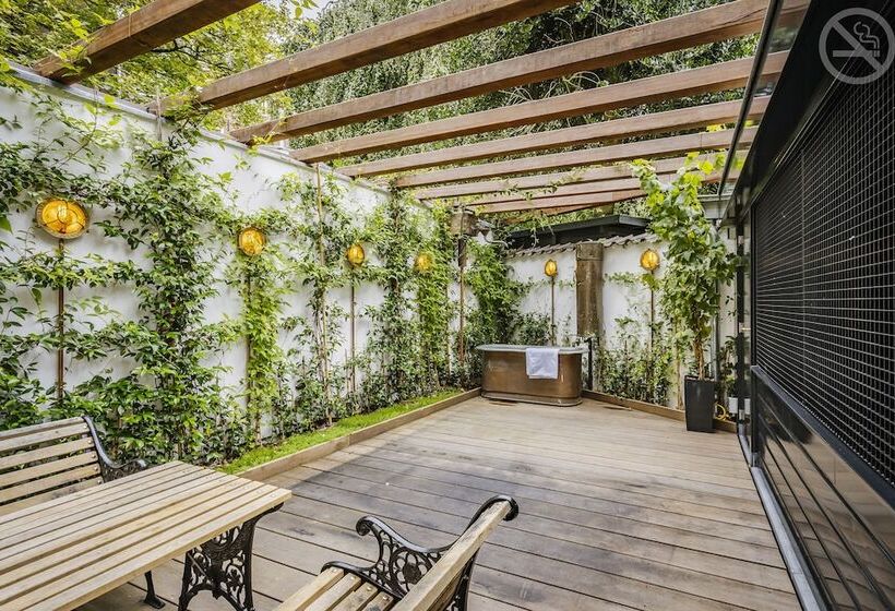 اتاق استاندارد, Boutique Hotel The Noblemen