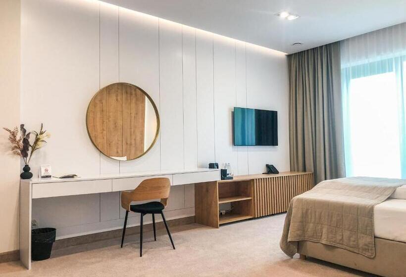 Quarto Estandar Cama King, & Restauracja Nad Sandelą