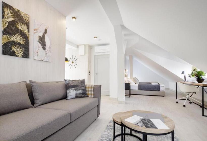 דירת פנטהאוז 1 חדרי שינה, Apartamenty L11, Limanowskiego