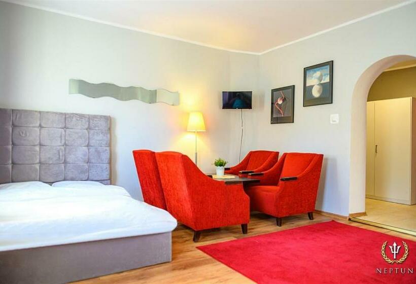 Quarto Familiar, Neptun ψ Resort
