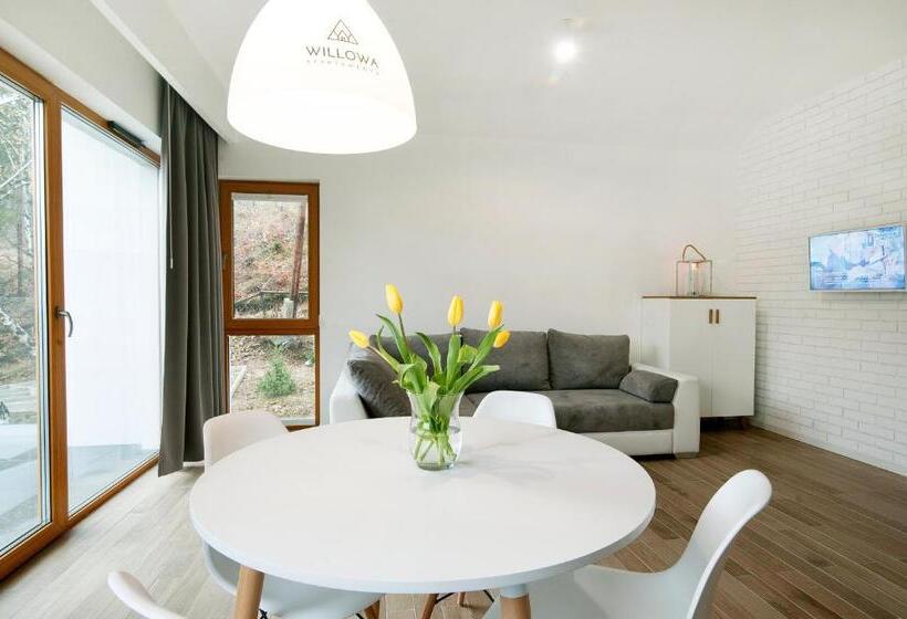 آپارتمان 1 خوابه با چشم‌انداز, Apartamenty Willowa