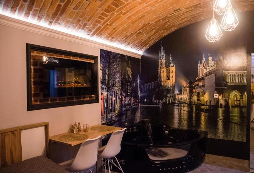 سوییت لوکس, Underground Jacuzzi Rooms