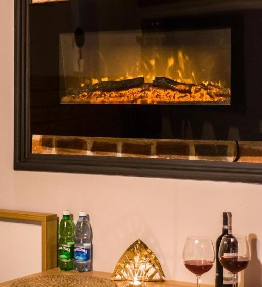 سوئیت با وان آب گرم, Underground Jacuzzi Rooms