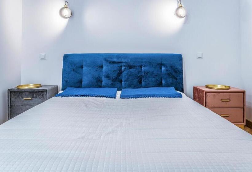 1 Bedroom Apartment Lake View, Nautica Resort