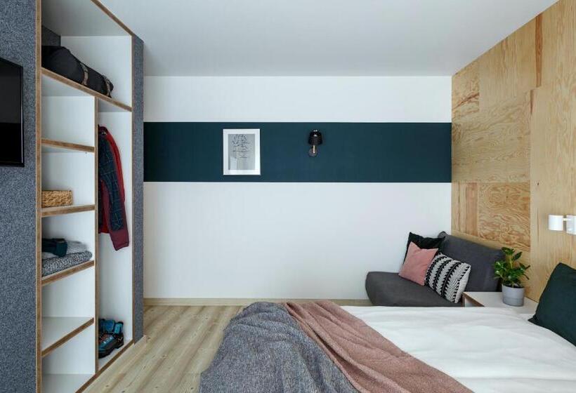 اتاق استاندارد سه تخته با بالکن, Dom Góry Las   Kameralny Pensjonat W Centrum Karpacza Dla Gości Dorosłych Od 13 Roku życia, Catering