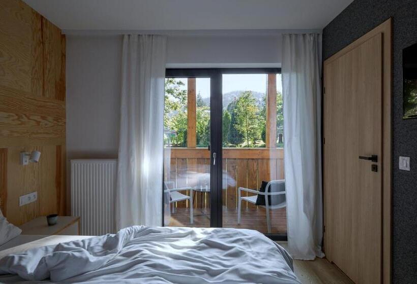 اتاق استاندارد با بالکن, Dom Góry Las   Kameralny Pensjonat W Centrum Karpacza Dla Gości Dorosłych Od 13 Roku życia, Catering