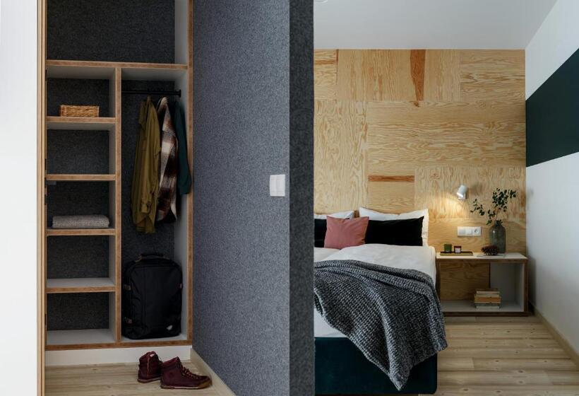 اتاق استاندارد سه تخته با بالکن, Dom Góry Las   Kameralny Pensjonat W Centrum Karpacza Dla Gości Dorosłych Od 13 Roku życia, Catering