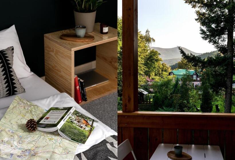 اتاق استاندارد با بالکن, Dom Góry Las   Kameralny Pensjonat W Centrum Karpacza Dla Gości Dorosłych Od 13 Roku życia, Catering