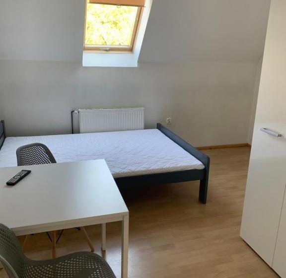 Quarto Triplo Estandar, Przystanek Gubałówka  Guest House Zakopane