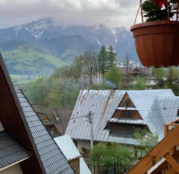 Quarto Estandar Vista Montanha, Przystanek Gubałówka  Guest House Zakopane