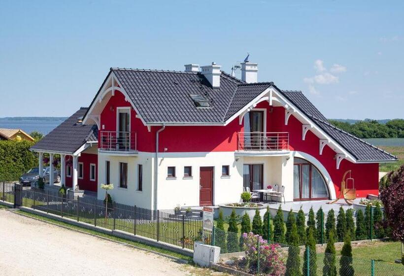 Апартаменты 2 Спальни, Villa Kamila