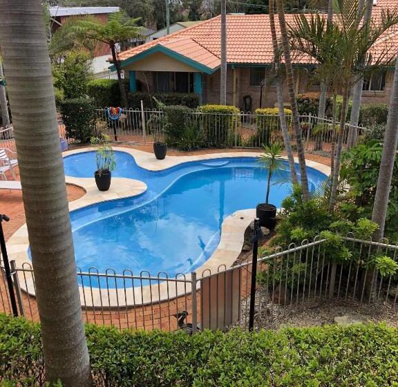 Апартаменты 1 Спальня Вид на Бассейн, Beaches Serviced Apartments
