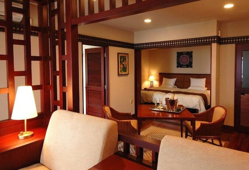 سوییت سوپریور, Shigira Bayside Suite Allamanda