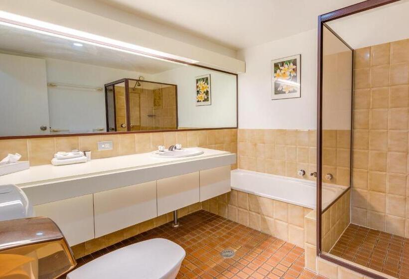 آپارتمان 1 خوابه با چشم‌انداز دریا, Pacific Towers Beach Resort