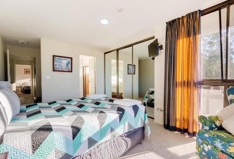 2 Bedroom Apartment Garden View, Pacific Towers Beach Resort