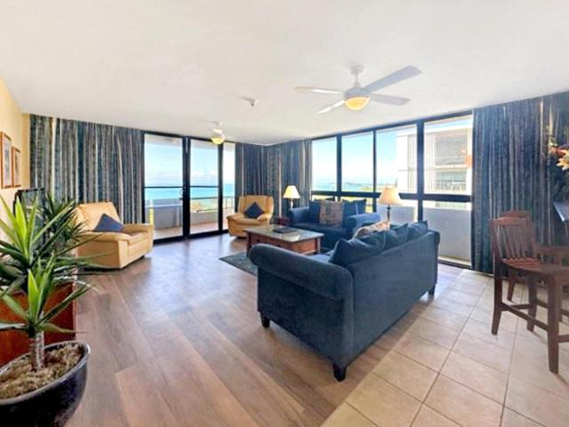 آپارتمان 2 خوابه با چشم‌انداز دریا, Pacific Towers Beach Resort