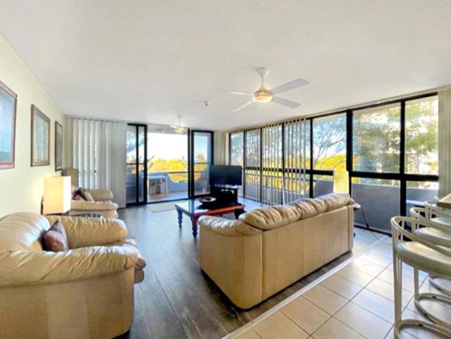 2 Bedroom Apartment Garden View, Pacific Towers Beach Resort