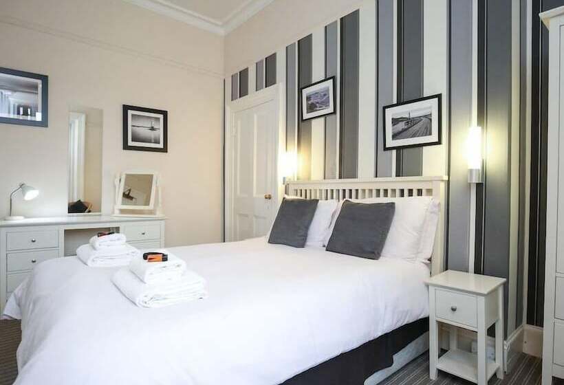 Номер Стандарт, Riviera Guesthouse