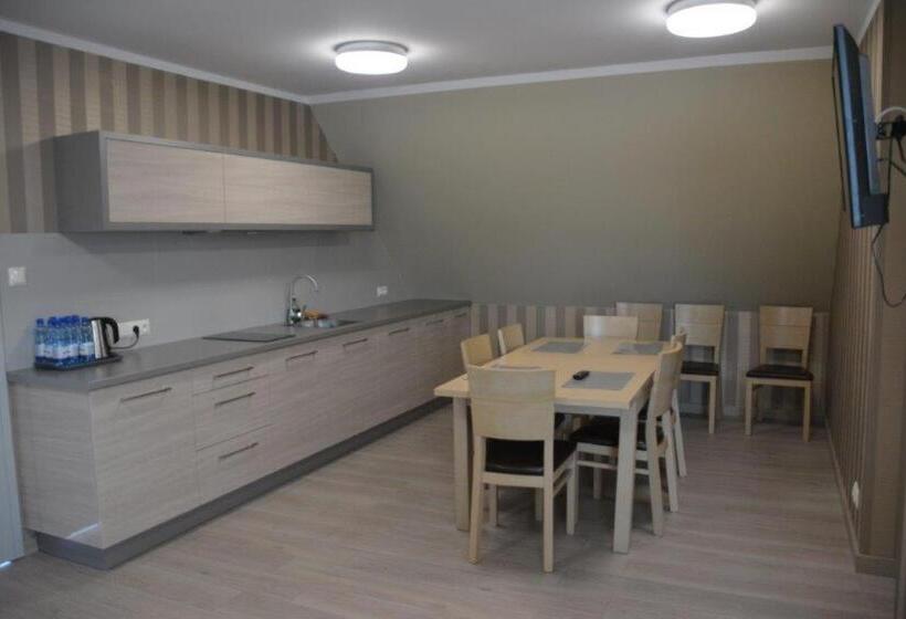 Апартаменты 2 Спальни, Emef Centrum Szkoleniowo Serwisowe