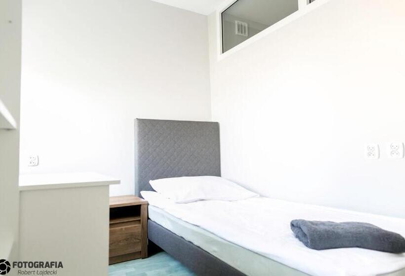 Апартаменты 2 Спальни, Hostel Barbórka