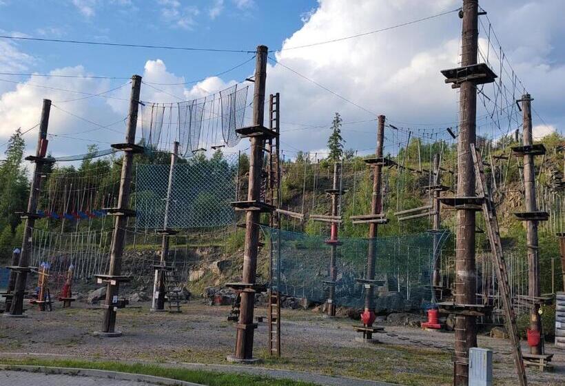 Дом 4 Спальни, Villove Domy Spa