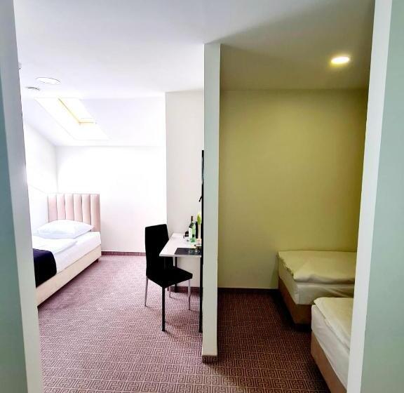Номер Стандарт Индивидуальный, Via Hotel Polkowice