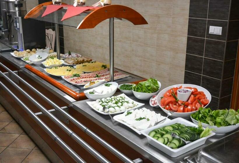 اتاق اکونومی یک تخته, Wosir Drzonków