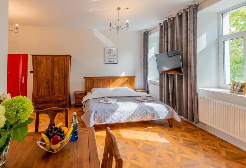 Трехместный Номер Комфорт, Kamienica Zamenhofa   Apartamenty Na Wynajem
