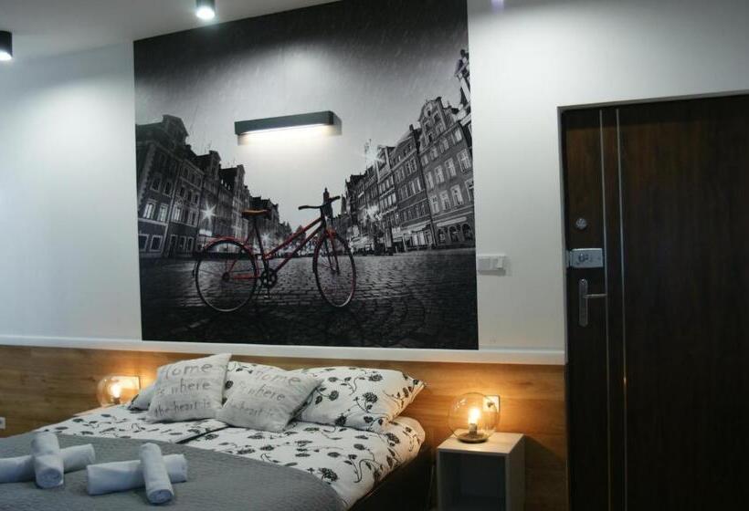 Апартаменты 1 Спальня, Q Apartamenty