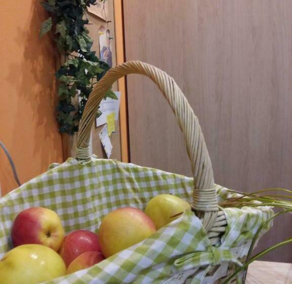 اتاق استاندارد با چشم‌انداز باغ, Master Corner Apartment