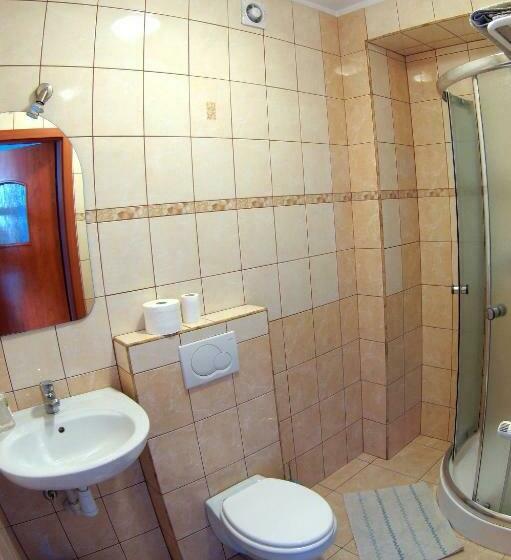Номер Стандарт, Noclegi Wega