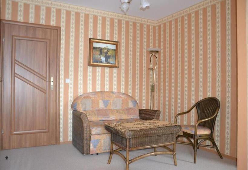 Апартаменты 1 Спальня, Willa Helena