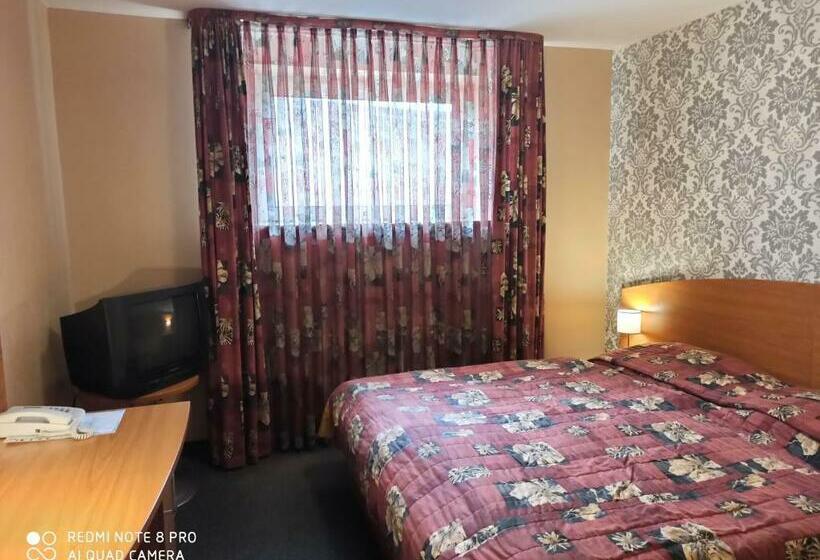 Номер Стандарт, Motel Petro