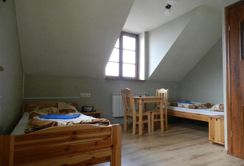 Номер Стандарт, Dom Pielgrzyma