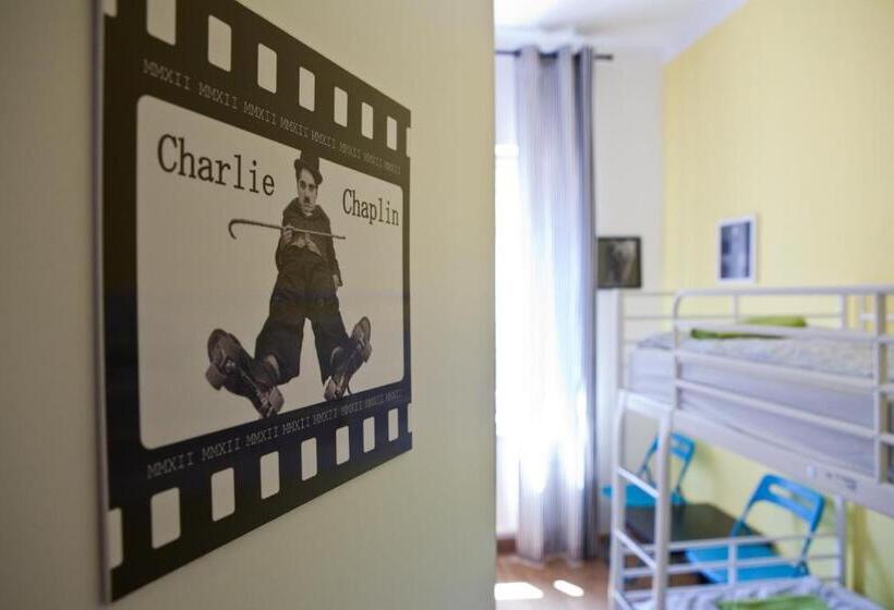 اتاق استاندارد, Pepe Hostel