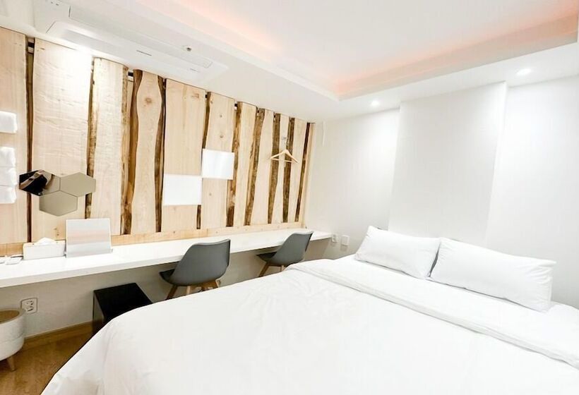 اتاق اکونومی, Sokcho Gallery In Stay