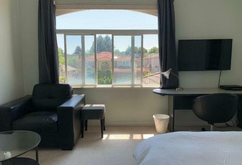 اتاق لوکس, Xin Xin House