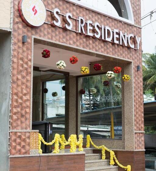豪华房间, Ss Residency