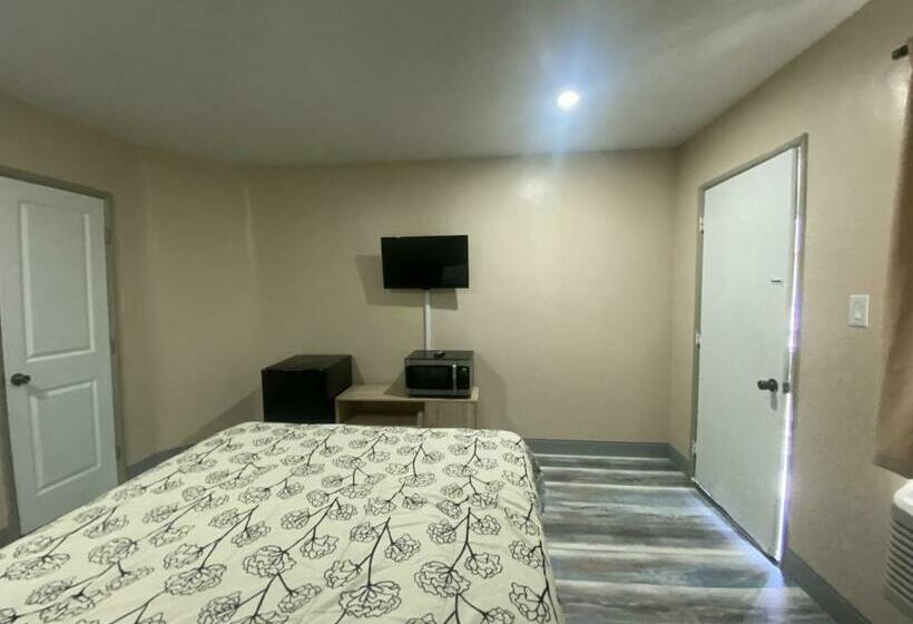 Номер Стандарт Индивидуальный, City Center Motel