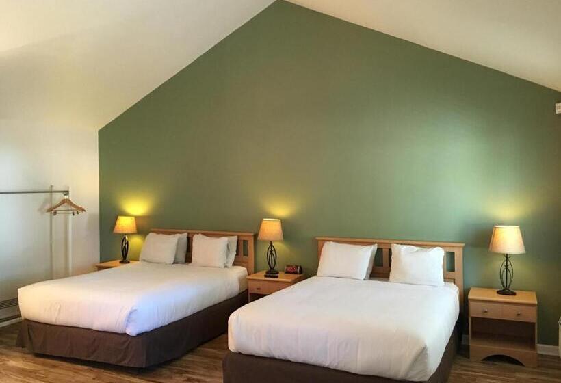 Студия Deluxe, Clear Lake Cottages & Marina