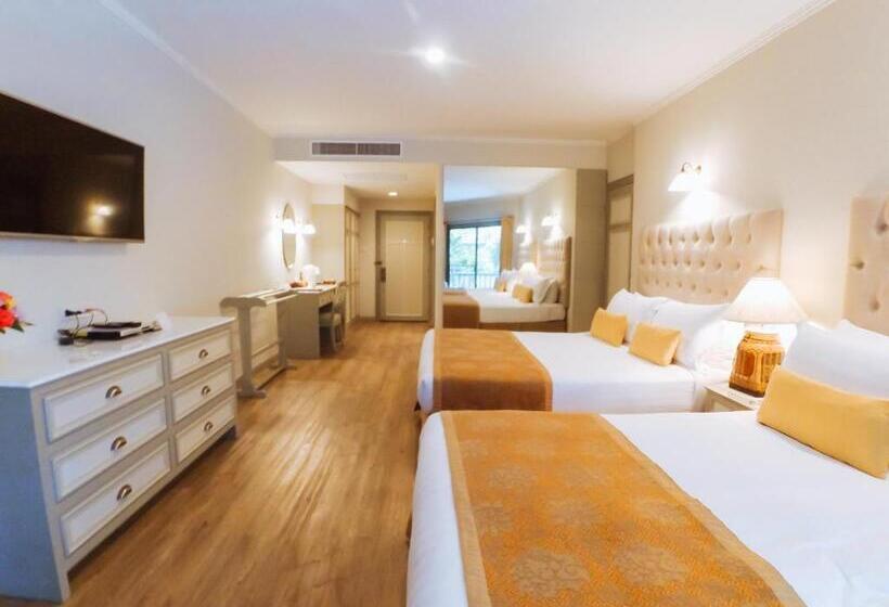 プールビュースタンダードルーム, Anantasila Beach Resort Hua Hin