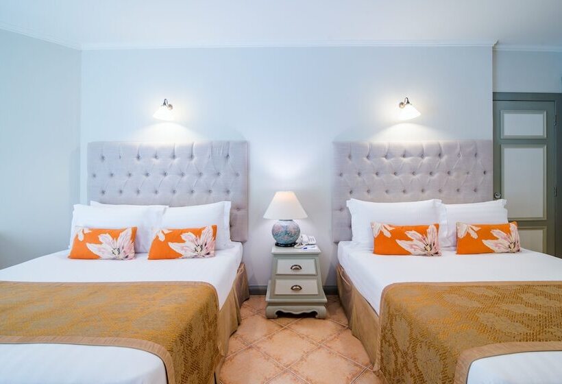 プールビュースタンダードルーム, Anantasila Beach Resort Hua Hin