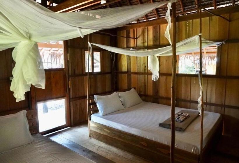 اتاق استاندارد با بالکن, Lily S Riverhouse