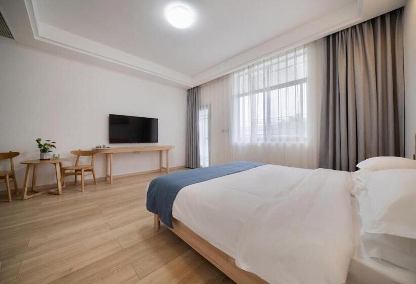 اتاق استاندارد با بالکن, Qianxun Tea House & Homestay