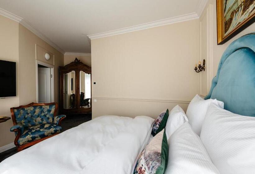 Deluxe Room, Ateneea Luxury Rooms